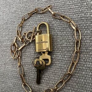 Louis Vuitton Gold Cadenas